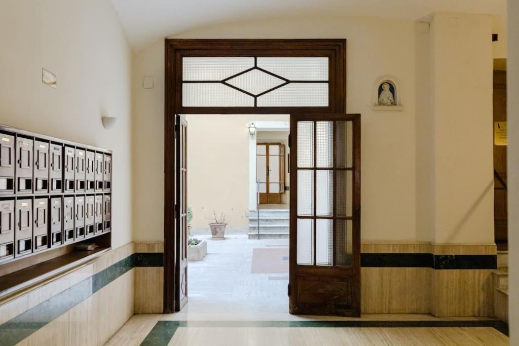 Elegant Apartment Via Veneto By Varental Roma Dış mekan fotoğraf