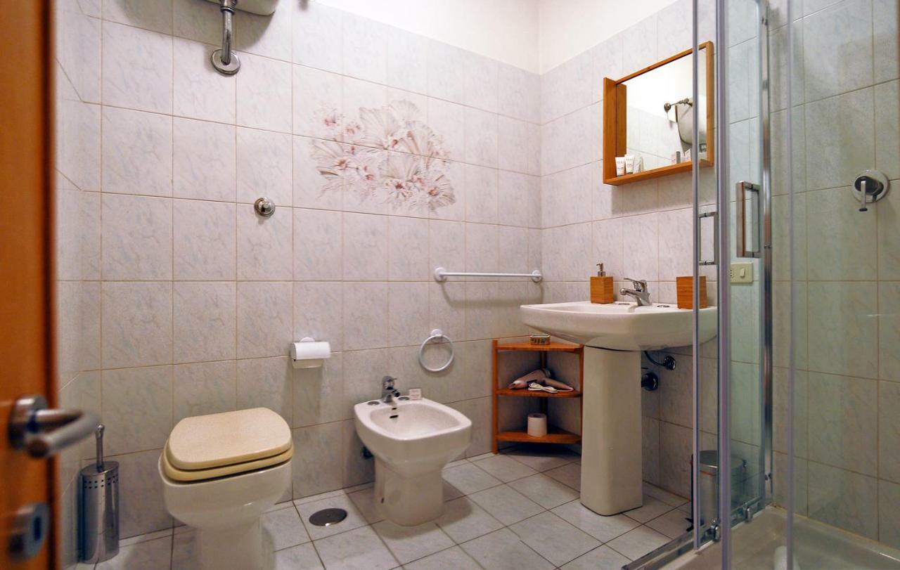 Elegant Apartment Via Veneto By Varental Roma Dış mekan fotoğraf